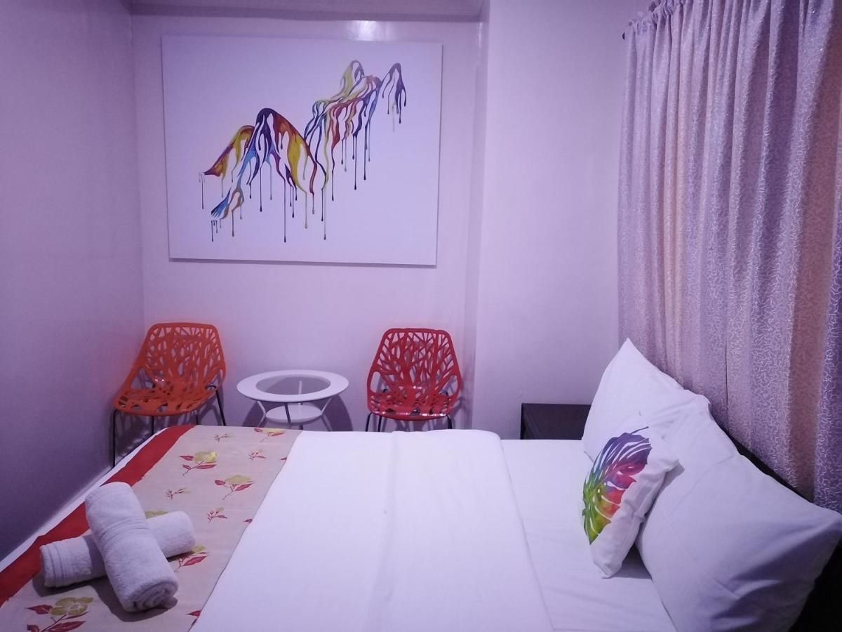Halfway House Hostel Mactan Cebu Airport Lapu-Lapu City Exterior photo