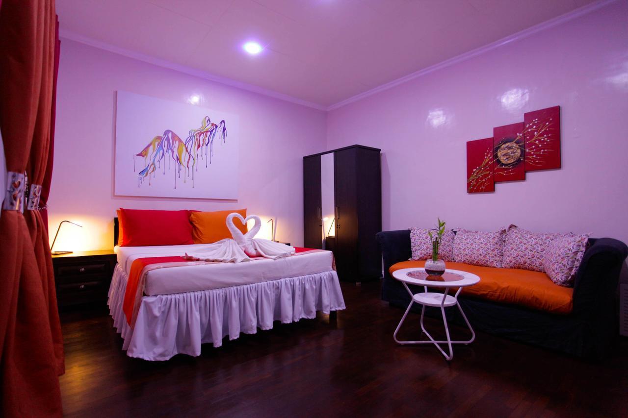 Halfway House Hostel Mactan Cebu Airport Lapu-Lapu City Exterior photo
