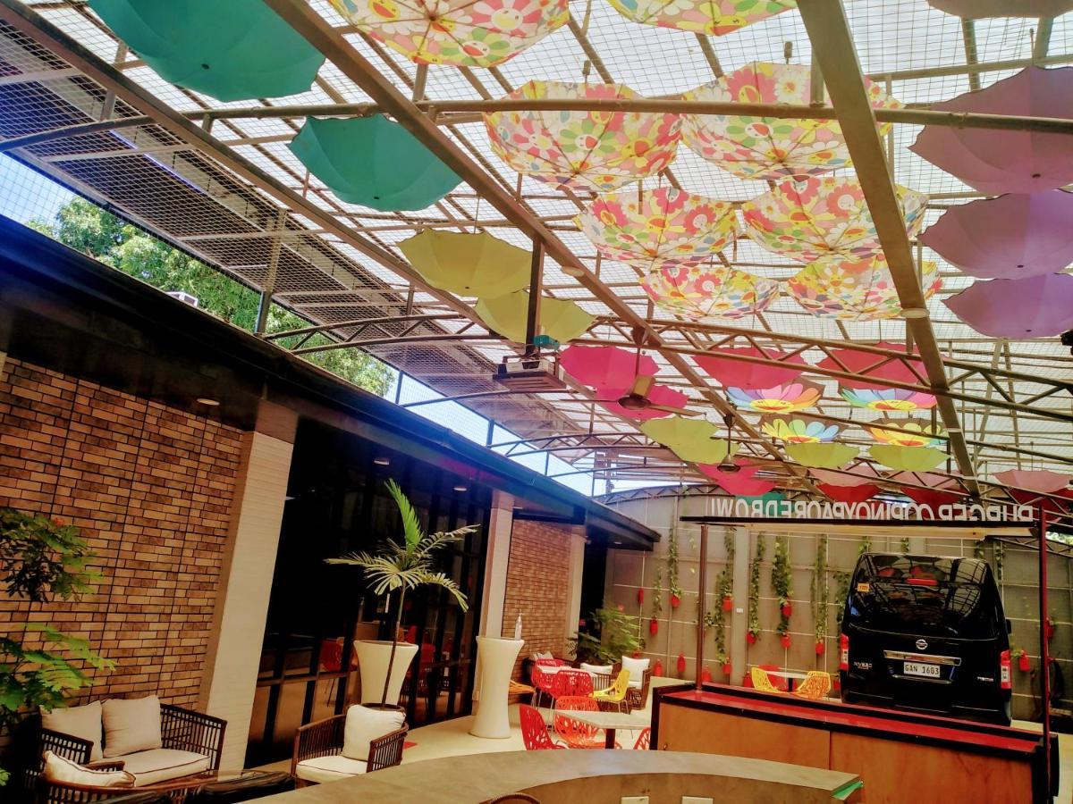 Halfway House Hostel Mactan Cebu Airport Lapu-Lapu City Exterior photo